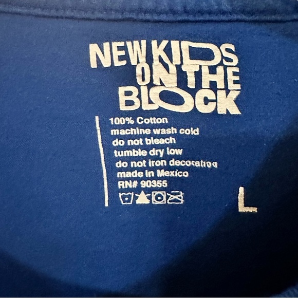 Vintage Retro Boy Band New Kids on The Block Blue Graphic Kids T-Shirt - Picture 4 of 5